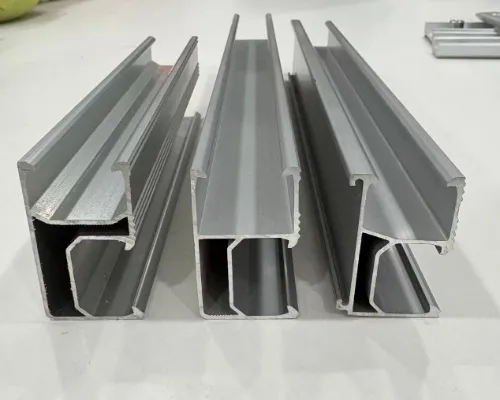 Photovoltaic အလူမီနီယမ် အလွိုင်း R47 သံလမ်း