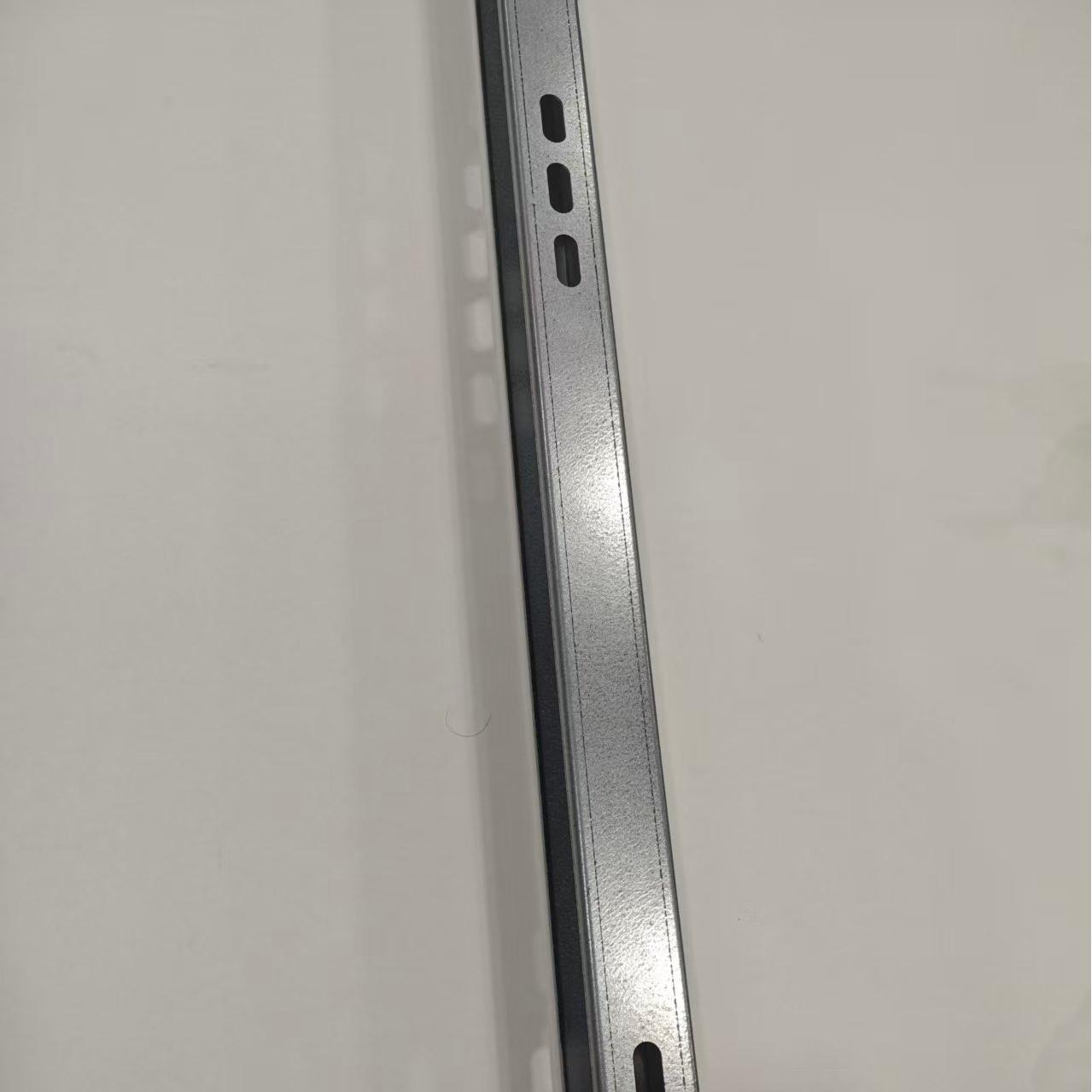 သံမဏိနေရောင်ခြည်စွမ်းအင်သုံး C အမျိုးအစားရထားလမ်း